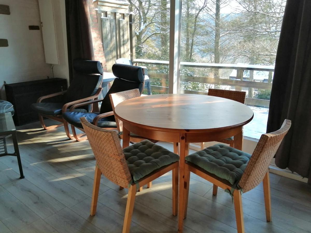 Au Repos De Zoe Villa Waulsort Eksteriør bilde